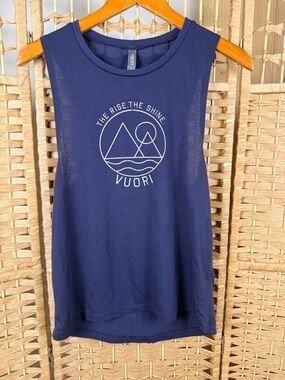 Vuori Women's The Rise The Shine Tank Navy Size Small